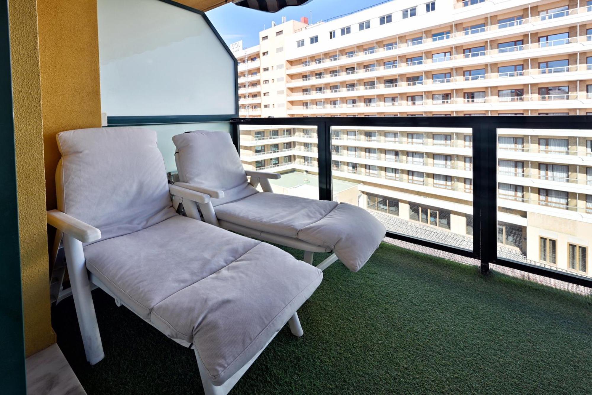 Love Rent4 Malaga Playa Del Bajondillo Torremolinos Exterior photo